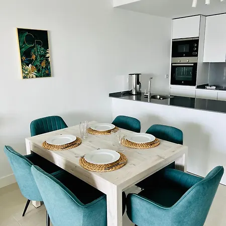 Apartman Moderne Et Cosy Avec Piscine, Jacuzzi, Salle De Sport Et Billard *