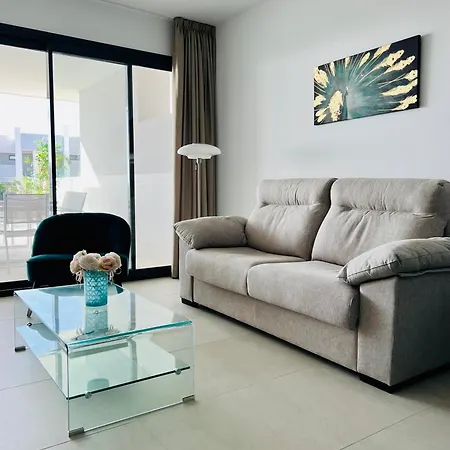 Apartment Moderne Et Cosy Avec Piscine, Jacuzzi, Salle De Sport Et Billard Estepona