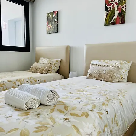 Apartamento Moderne Et Cosy Avec Piscine, Jacuzzi, Salle De Sport Et Billard