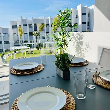 Moderne Et Cosy Avec Piscine, Jacuzzi, Salle De Sport Et Billard Apartamento *