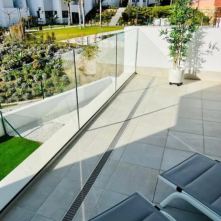 Apartman Moderne Et Cosy Avec Piscine, Jacuzzi, Salle De Sport Et Billard