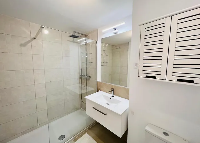 Appartamento Moderne Et Cosy Avec Piscine, Jacuzzi, Salle De Sport Et Billard Estepona