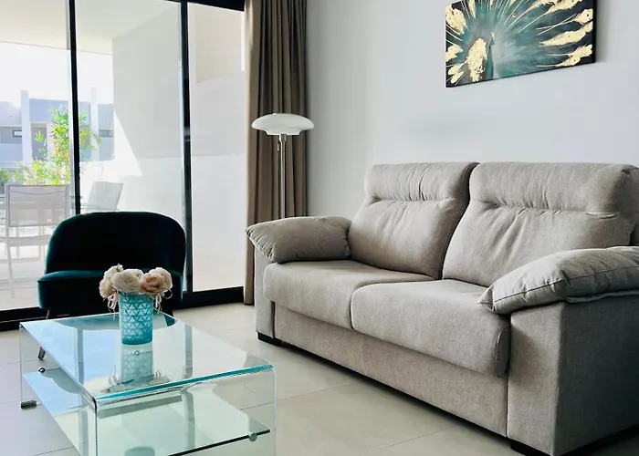 Appartamento Moderne Et Cosy Avec Piscine, Jacuzzi, Salle De Sport Et Billard Estepona