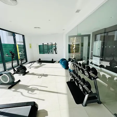 Daire Moderne Et Cosy Avec Piscine, Jacuzzi, Salle De Sport Et Billard Estepona