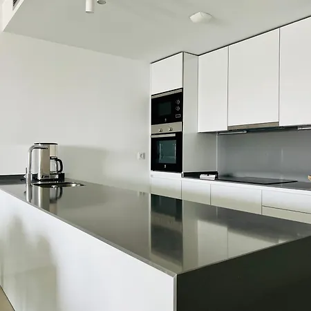 Апартаменти Moderne Et Cosy Avec Piscine, Jacuzzi, Salle De Sport Et Billard Естепона