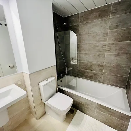 Moderne Et Cosy Avec Piscine, Jacuzzi, Salle De Sport Et Billard * Естепона